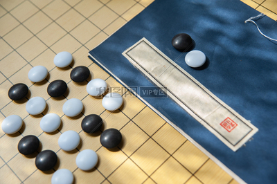 中国国粹围棋棋盘对弈高清摄影图