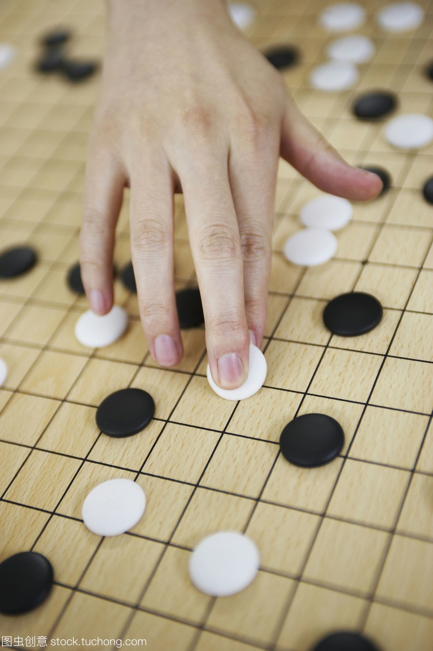 手玩围棋
